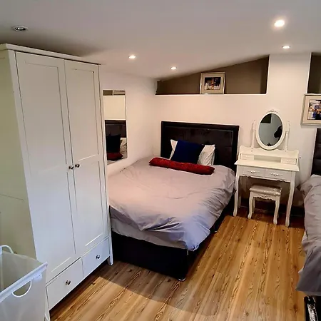 The * Δουβλίνο